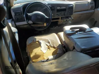 2005 Ford F-350 XL с VIN 1FTWW32P25EA98589, выставлен на аукционе Copart как лот 46894705 с пробегом 256 232 миль миль и Списание • Salvage title. История ставок и продаж доступна на DreamBid. Изображение 8.