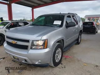 2012 Chevrolet Tahoe LT z VIN 1GNSCBE03CR144606, wystawiony jako IAAI lot #42005433 z przebiegiem 193 386 mil mil oraz . Historia ofert i sprzedaży dostępna na DreamBid. Obrazek 2.