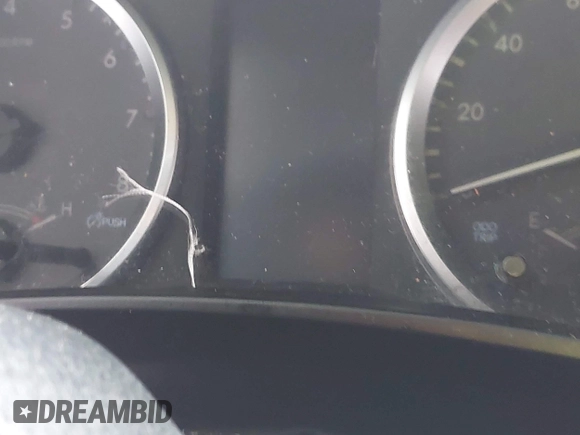 2018 Toyota Highlander LE с VIN 5TDBZRFH2JS855104, выставлен на аукционе IAAI как лот 42263950 с пробегом 51 070 миль миль и . История ставок и продаж доступна на DreamBid. Изображение 14.