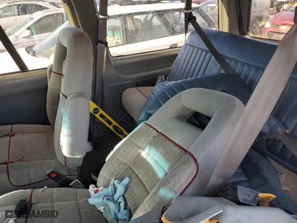 1995 Ford Aerostar Wagon Eddie Bauer with VIN 1FMDA41X3SZA20321, listed as a Copart auction lot 87863945 with 0 mi miles and Salvage Title. Bid and sale history available at carsss.com. Image 10.