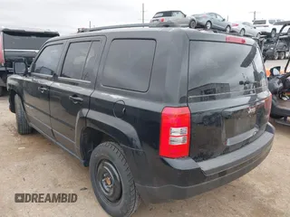 2014 Jeep Patriot Latitude с VIN 1C4NJPFA3ED547906, выставлен на аукционе IAAI как лот 42146770 с пробегом 67 212 миль миль и . История ставок и продаж доступна на DreamBid. Изображение 3.