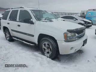 2004 Chevrolet TrailBlazer LT with VIN 1GNDT13S242213397, listed as a IAAI auction lot 41497865 with 196,901 mi miles. Bid and sale history available at carsss.com. Image 1.