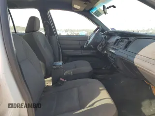 2006 Ford Police Interceptor with VIN 2FAFP71W66X101111, listed as a Copart auction lot 48495255 with 116,904 mi miles and Salvage title. Bid and sale history available at DreamBid. Image 7.