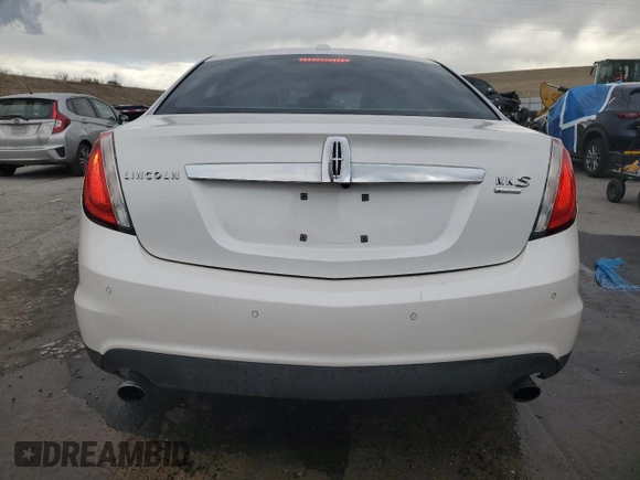 2011 Lincoln MKS EcoBoost z VIN 1LNHL9FT7BG609026, wystawiony jako Copart lot #47574345 z przebiegiem 162 409 mil mil oraz Szkoda całkowita • Salvage title. Historia ofert i sprzedaży dostępna na DreamBid. Obrazek 6.