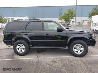 2001 Toyota 4Runner SR5 with VIN JT3GN86R110200735, listed as a IAAI auction lot 41767851 with 175,612 mi miles. Bid and sale history available at carsss.com. Image 14.