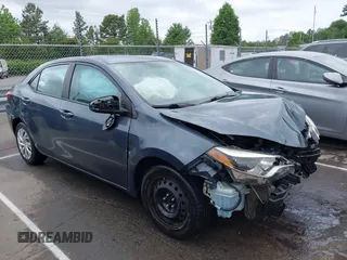 2014 Toyota Corolla L с VIN 5YFBURHE2EP134443, выставлен на аукционе IAAI как лот 42151588 с пробегом 137 509 миль миль и . История ставок и продаж доступна на DreamBid. Изображение 13.
