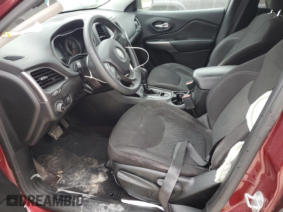 2019 Jeep Cherokee Latitude with VIN 1C4PJLCB0KD203797, listed as a Copart auction lot 51386735 with 127,924 mi miles and Salvage Title. Bid and sale history available at carsss.com. Image 7.