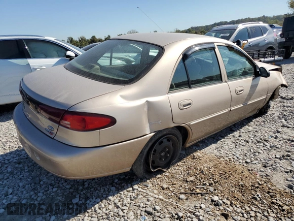 1999 Ford Escort SE z VIN 1FAFP13P2XW131979, wystawiony jako Copart lot #72522124 z przebiegiem 67 911 mil mil oraz Szkoda całkowita • Salvage title. Historia ofert i sprzedaży dostępna na DreamBid. Obrazek 3.