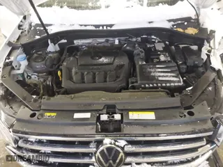 2024 Volkswagen Tiguan S with VIN 3VVRB7AX1RM050617, listed as a IAAI auction lot 41247769 with 20,699 mi miles. Bid and sale history available at carsss.com. Image 10.