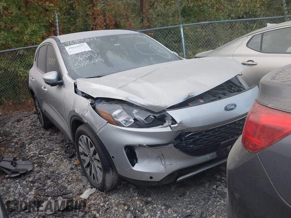 2020 Ford Escape Titanium с VIN 1FMCU9J96LUB18419, выставлен на аукционе IAAI как лот 40612100 с пробегом 40 041 миль миль и . История ставок и продаж доступна на DreamBid. Изображение 1.