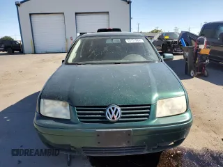 1999 Volkswagen Jetta z VIN 3VWSC29M0XM116062, wystawiony jako Copart lot #72177884 z przebiegiem 110 812 mil mil oraz Szkoda całkowita • Salvage title. Historia ofert i sprzedaży dostępna na DreamBid. Obrazek 5.
