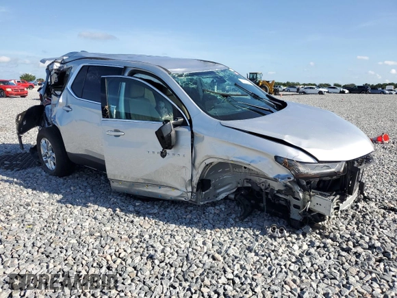2022 Chevrolet Traverse LS with VIN 1GNERFKW0NJ156970, listed as a Copart auction lot 60605455 with 45,917 mi miles and Non repairable. Bid and sale history available at DreamBid. Image 4.