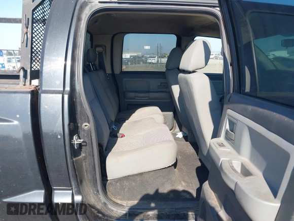 2010 Dodge Dakota Bighorn/Lonestar with VIN 1D7CW3GK1AS155513, listed as a IAAI auction lot 41437670 with 184,199 mi miles. Bid and sale history available at carsss.com. Image 8.