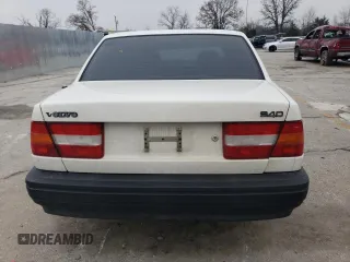 1995 Volvo 900 z VIN YV1JS8318S1207664, wystawiony jako Copart lot #43721445 z przebiegiem 141 512 mil mil oraz Szkody całkowita. Historia ofert i sprzedaży dostępna na DreamBid. Obrazek 6.