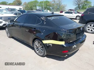 2011 Lexus IS 350 z VIN JTHBE5C29B5027237, wystawiony jako IAAI lot #42236845 z przebiegiem 215 485 mil mil oraz . Historia ofert i sprzedaży dostępna na DreamBid. Obrazek 3.
