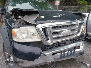 2008 Ford F-150 XLT z VIN 1FTPW145X8FA75211, wystawiony jako IAAI lot #41688354 z przebiegiem Nie podano mil oraz . Historia ofert i sprzedaży dostępna na DreamBid. Obrazek 6.