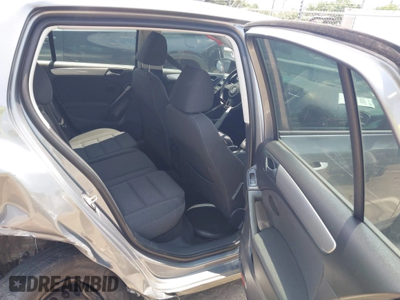 2014 Volkswagen Golf with VIN WVWDB7AJ0EW002332, listed as a IAAI auction lot 42449267 with 55,496 mi miles and . Bid and sale history available at DreamBid. Image 8.