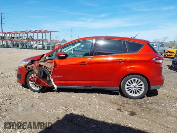 2018 Ford C-Max SE with VIN 1FADP5AU7JL102560, listed as a IAAI auction lot 42079980 with 132,719 mi miles and . Bid and sale history available at DreamBid. Image 14.
