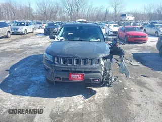 2018 Jeep Compass Trailhawk with VIN 3C4NJDDB5JT458112, listed as a IAAI auction lot 41617567 with 79,612 mi miles and . Bid and sale history available at carsss.com. Image 12.