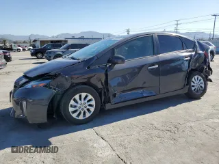 2015 Toyota Prius Advanced z VIN JTDKN3DP9F3071191, wystawiony jako Copart lot #48390265 z przebiegiem 154 411 mil mil oraz Szkoda całkowita • Salvage title. Historia ofert i sprzedaży dostępna na DreamBid. Obrazek 1.