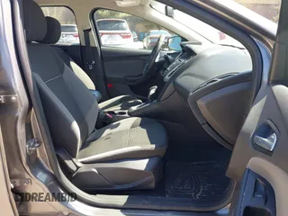2013 Ford Focus SE with VIN 1FADP3F23DL355181, listed as a IAAI auction lot 42103742 with 171,594 mi miles. Bid and sale history available at carsss.com. Image 5.