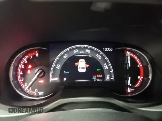 2024 Toyota RAV4 XLE Premium z VIN 2T3A1RFV0RW456338, wystawiony jako Copart lot #50769835 z przebiegiem 37 173 mil mil oraz Nie do naprawy • Non repairable. Historia ofert i sprzedaży dostępna na DreamBid. Obrazek 9.