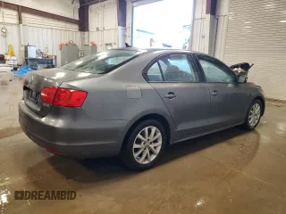 2012 Volkswagen Jetta SE with VIN 3VWBP7AJ1CM040168, listed as a Copart auction lot 41793445 with 187,258 mi miles and Non repairable. Bid and sale history available at DreamBid. Image 3.