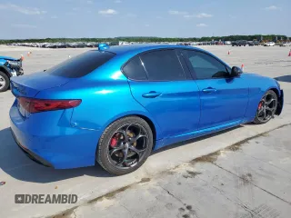 2019 Alfa Romeo Giulia with VIN ZARFAMAN3K7597993, listed as a Copart auction lot 53031435 with 39,556 mi miles and Salvage title. Bid and sale history available at DreamBid. Image 3.