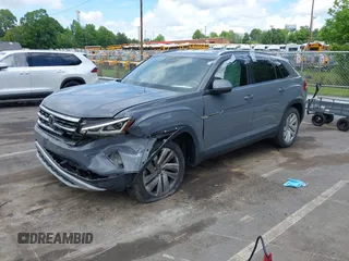 2020 Volkswagen Atlas с VIN 1V2YC2CA4LC215683, выставлен на аукционе IAAI как лот 42235522 с пробегом 53 189 миль миль и . История ставок и продаж доступна на DreamBid. Изображение 2.