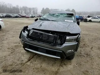 2024 Nissan Frontier PRO-4X with VIN 1N6ED1EK5RN627574, listed as a Copart auction lot 43977725 with 12,019 mi miles and Salvage Title. Bid and sale history available at carsss.com. Image 11.
