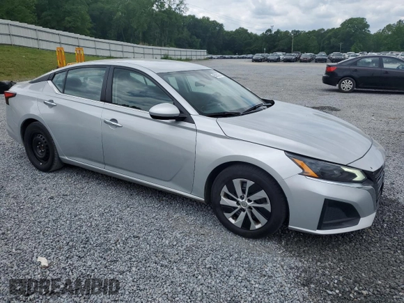 2023 Nissan Altima S with VIN 1N4BL4BV4PN342490, listed as a Copart auction lot 55020255 with 153,358 mi miles and Clean Title. Bid and sale history available at DreamBid. Image 4.