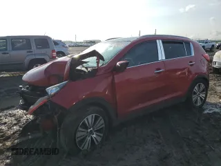 2015 Kia Sportage EX z VIN KNDPC3AC8F7738886, wystawiony jako Copart lot #55988945 z przebiegiem 202 796 mil mil oraz Szkoda całkowita • Salvage title. Historia ofert i sprzedaży dostępna na DreamBid. Obrazek 1.