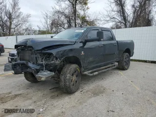 2014 Ram 2500 SLT with VIN 3C6UR5DL1EG213543, listed as a Copart auction lot 81848034 with 164,619 mi miles and Salvage Title. Bid and sale history available at carsss.com. Image 1.