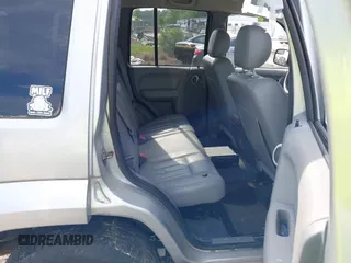 2006 Jeep Liberty Limited with VIN 1J4GL58K16W208218, listed as a IAAI auction lot 42121608 with 165,365 mi miles. Bid and sale history available at carsss.com. Image 8.