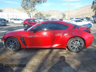 2023 Toyota GR86 with VIN JF1ZNBC12P8754012, listed as a IAAI auction lot 41348608 with 32,318 mi miles. Bid and sale history available at carsss.com. Image 15.