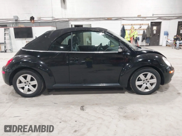 2007 Volkswagen Beetle with VIN 3VWRG31Y47M402407, listed as a IAAI auction lot 41719012 with 67,540 mi miles and . Bid and sale history available at DreamBid. Image 13.