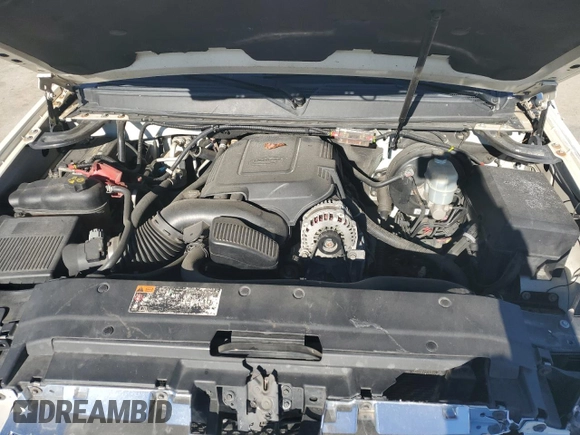 2011 GMC Yukon Denali with VIN 1GKS1EEF8BR278602, listed as a Copart auction lot 89003525 with 215,969 mi miles and Salvage Title. Bid and sale history available at carsss.com. Image 13.