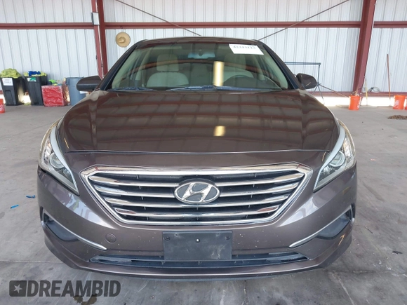 2016 Hyundai Sonata SE z VIN 5NPE24AF3GH372746, wystawiony jako IAAI lot #42343113 z przebiegiem 146 919 mil mil oraz . Historia ofert i sprzedaży dostępna na DreamBid. Obrazek 12.