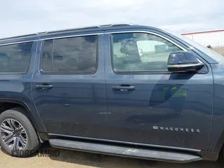 2024 Jeep Wagoneer Series II with VIN 1C4SJSBP5RS175261, listed as a IAAI auction lot 42815879 with 28,618 mi miles and . Bid and sale history available at DreamBid. Image 13.