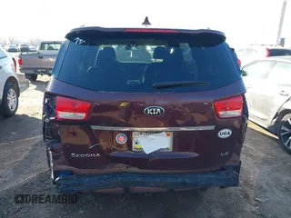 2016 Kia Sedona LX with VIN KNDMB5C15G6210016, listed as a IAAI auction lot 41756846 with 106,511 mi miles. Bid and sale history available at carsss.com. Image 6.