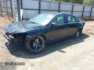 2012 Volkswagen Passat SE z VIN 1VWBH7A37CC065205, wystawiony jako IAAI lot #41977813 z przebiegiem Nie podano mil oraz . Historia ofert i sprzedaży dostępna na DreamBid. Obrazek 2.