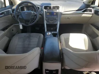 2020 Ford Fusion SE z VIN 3FA6P0LU0LR190090, wystawiony jako Copart lot #54791445 z przebiegiem 166 563 mil mil oraz Szkoda całkowita • Salvage title. Historia ofert i sprzedaży dostępna na DreamBid. Obrazek 8.