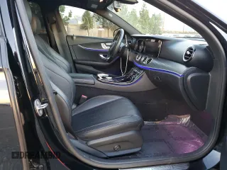 2017 Mercedes-Benz E-Class E 300 Luxury with VIN WDDZF4JB0HA037980, listed as a Copart auction lot 66389342 with 89,167 mi miles. Bid and sale history available at carsss.com. Image 5.