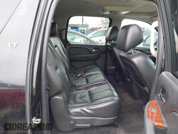 2012 Chevrolet Suburban LT with VIN 1GNSCJE08CR211338, listed as a IAAI auction lot 42504213 with 280,651 mi miles and . Bid and sale history available at DreamBid. Image 8.