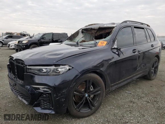 2020 BMW X7 xDrive40i with VIN 5UXCW2C03L9B44405, listed as a Copart auction lot 86332544 with 0 mi miles and Salvage Title. Bid and sale history available at carsss.com. Image 1.