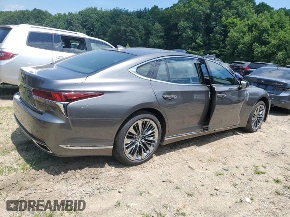 2019 Lexus LS 500 with VIN JTHC51FF7K5007211, listed as a Copart auction lot 59156954 with Not provided miles and Salvage title. Bid and sale history available at DreamBid. Image 3.