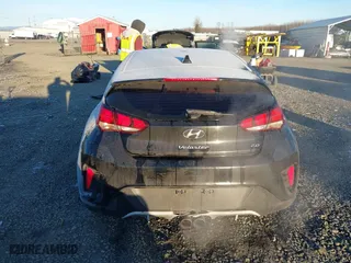 2019 Hyundai Veloster 2.0 with VIN KMHTG6AF6KU016662, listed as a IAAI auction lot 41354487 with 95,623 mi miles. Bid and sale history available at carsss.com. Image 16.