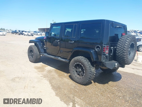 2017 Jeep Wrangler Unlimited Sahara with VIN 1C4BJWEG4HL637482, listed as a IAAI auction lot 41951349 with 76,030 mi miles. Bid and sale history available at carsss.com. Image 3.