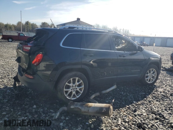 2015 Jeep Cherokee Latitude with VIN 1C4PJMCB0FW768017, listed as a Copart auction lot 49658105 with Not Provided miles and Clean Title. Bid and sale history available at DreamBid. Image 3.