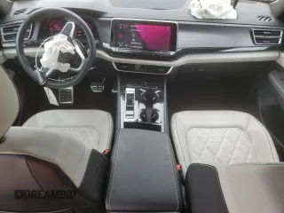 2024 Volkswagen Atlas SEL Premium R-Line с VIN 1V2FE2CA9RC205256, выставлен на аукционе Copart как лот 50717495 с пробегом 22 786 миль миль и Списание • Salvage title. История ставок и продаж доступна на DreamBid. Изображение 8.